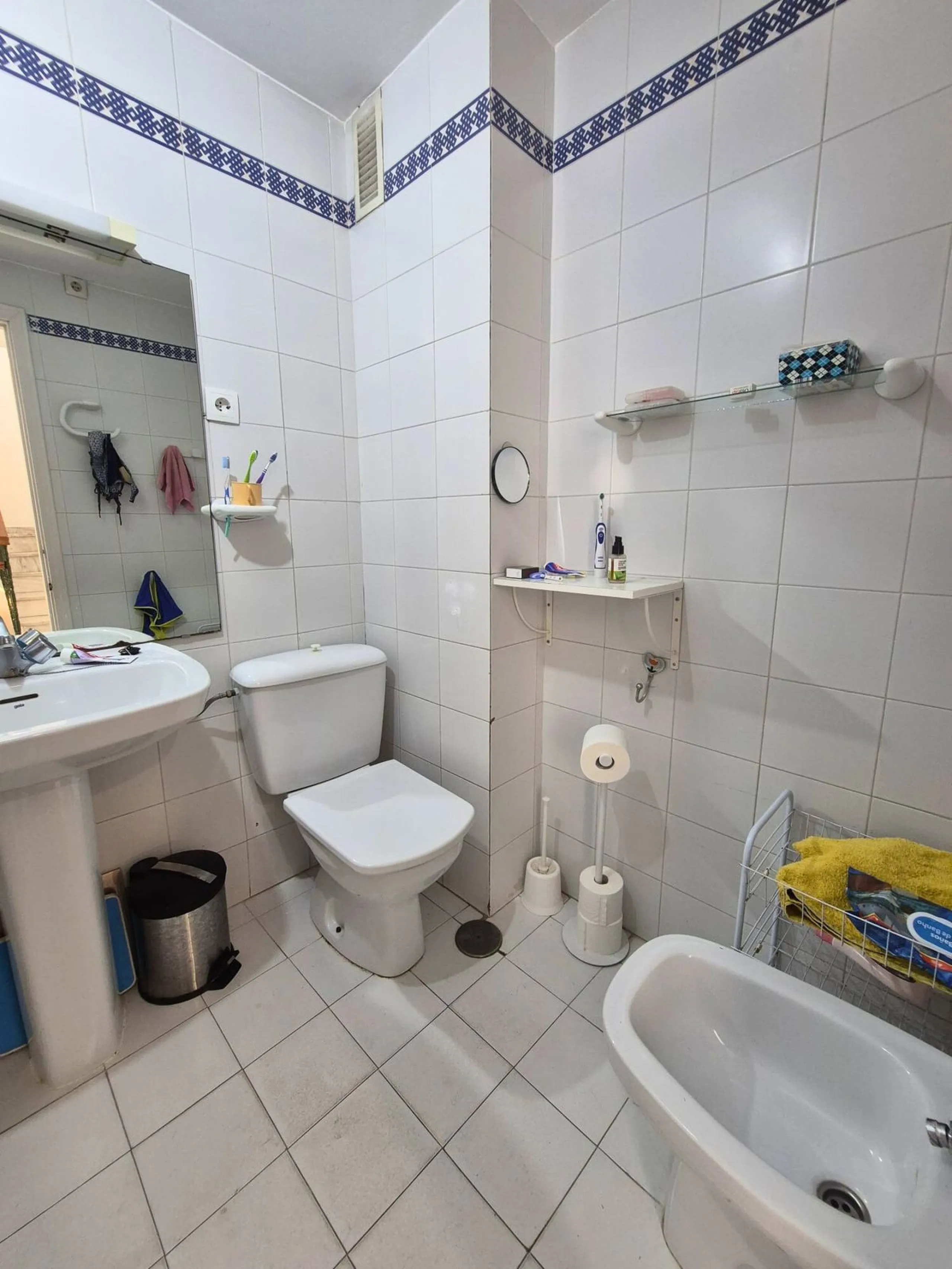 Your Dream Space with Potential in Los Boliches