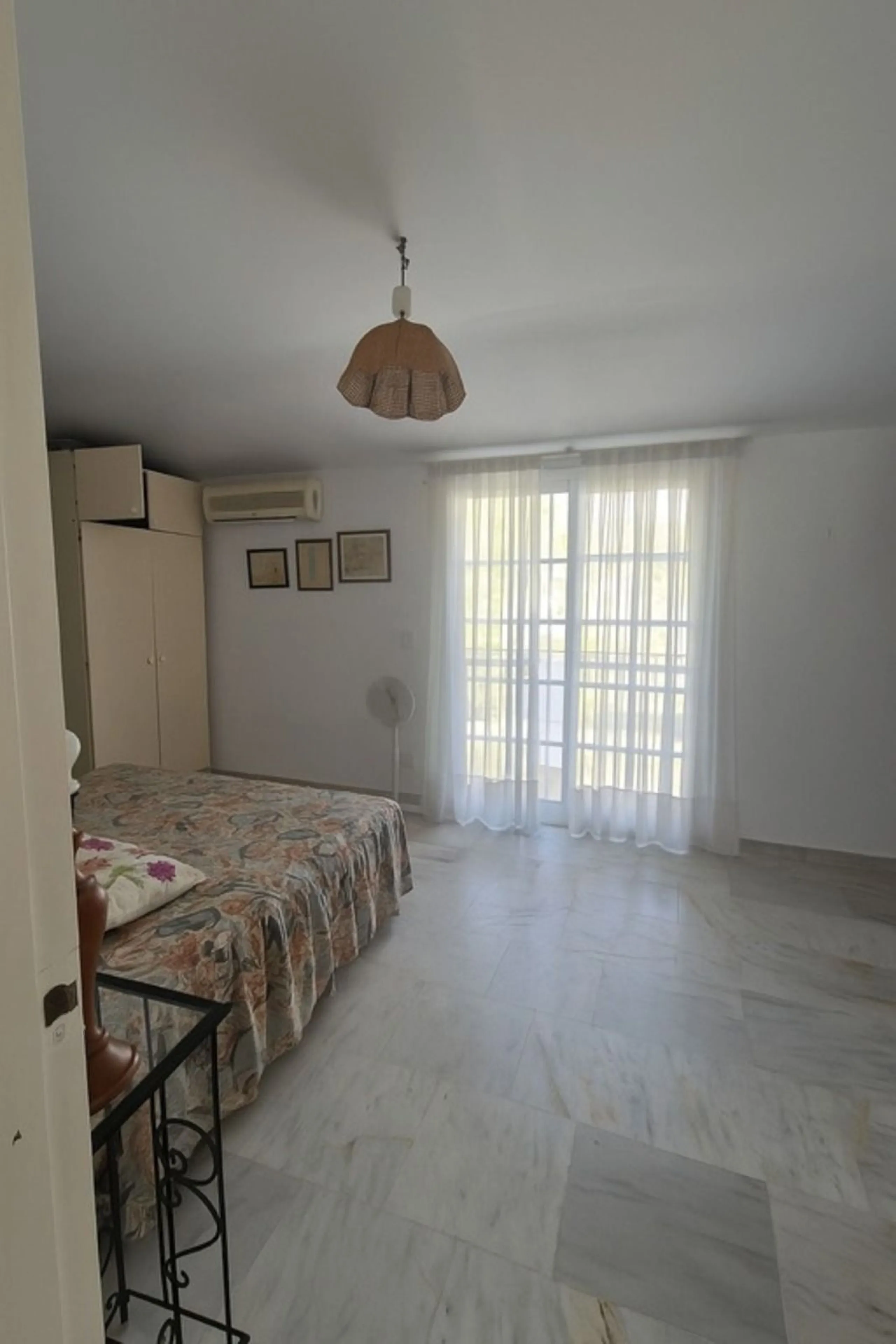 Your Dream Space with Potential in Los Boliches