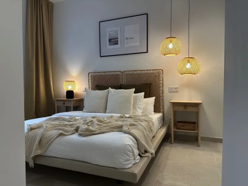 Brand New Fully Furnished 2-Bedroom Apartment in Puerto de Estepona – Just One Minute from the Beach!