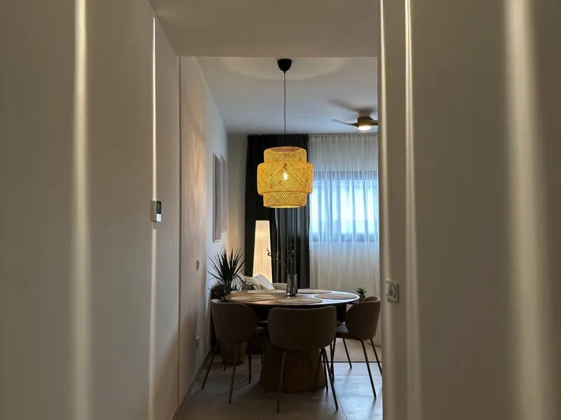 Brand New Fully Furnished 2-Bedroom Apartment in Puerto de Estepona – Just One Minute from the Beach!
