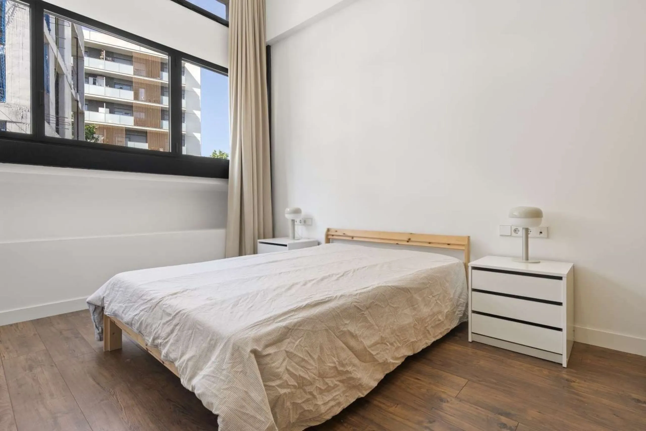 Industrial Loft with Private Rooftop Terrace in Poblenou, Barcelona