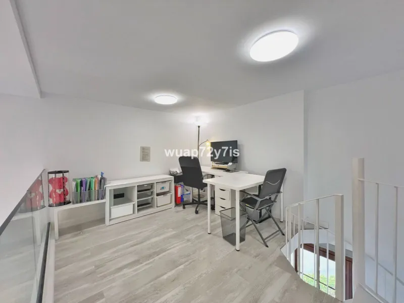 Apartment - Penthouse в продаже в Benahavís, Málaga. В доме 2 спален и 2 ванных комнат. Площадь дома 135 м²