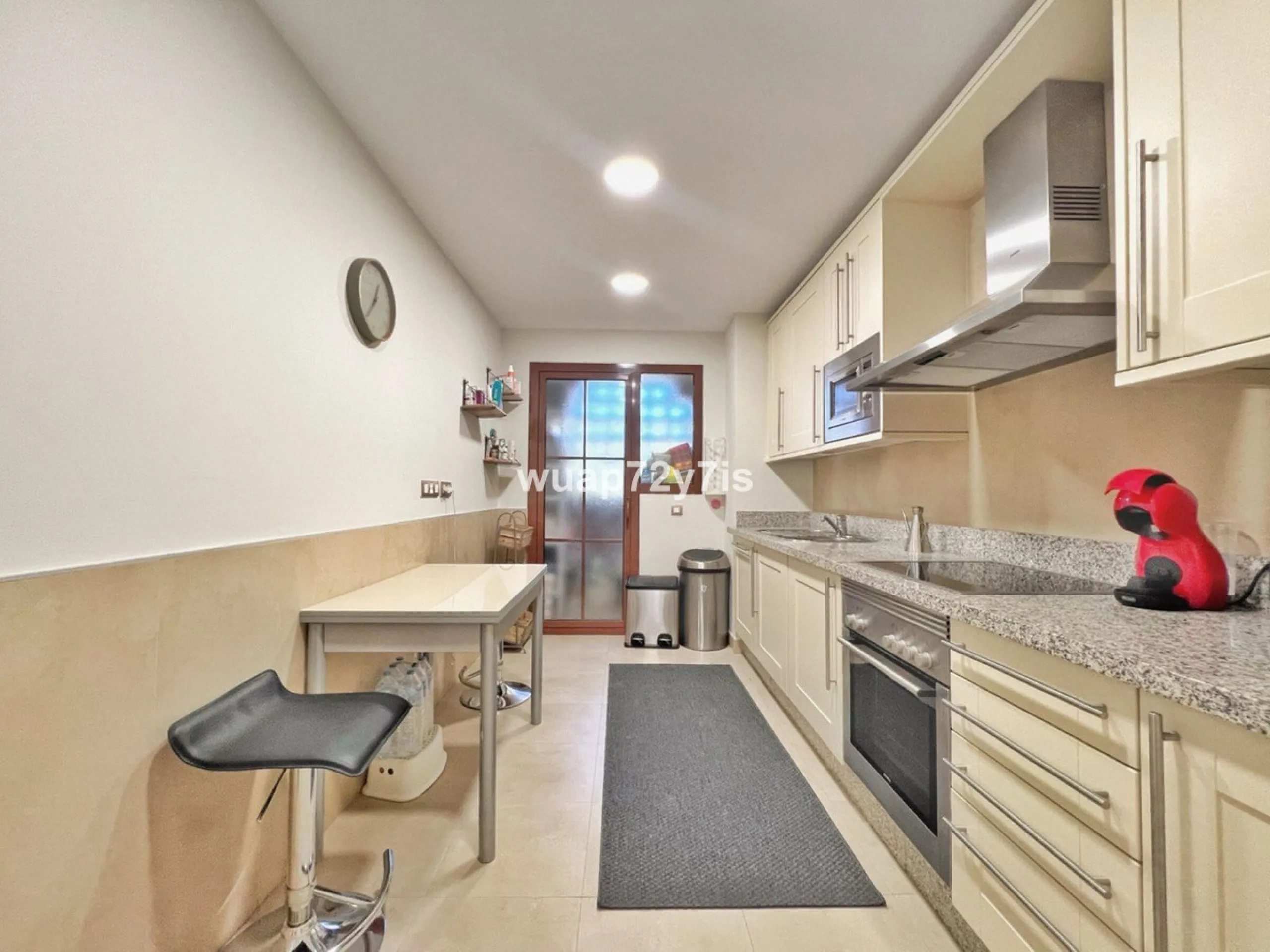 Apartment - Penthouse в продаже в Benahavís, Málaga. В доме 2 спален и 2 ванных комнат. Площадь дома 135 м²