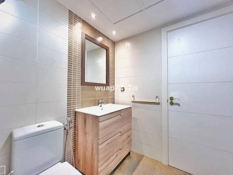Apartment - Penthouse в продаже в Benahavís, Málaga. В доме 2 спален и 2 ванных комнат. Площадь дома 135 м²