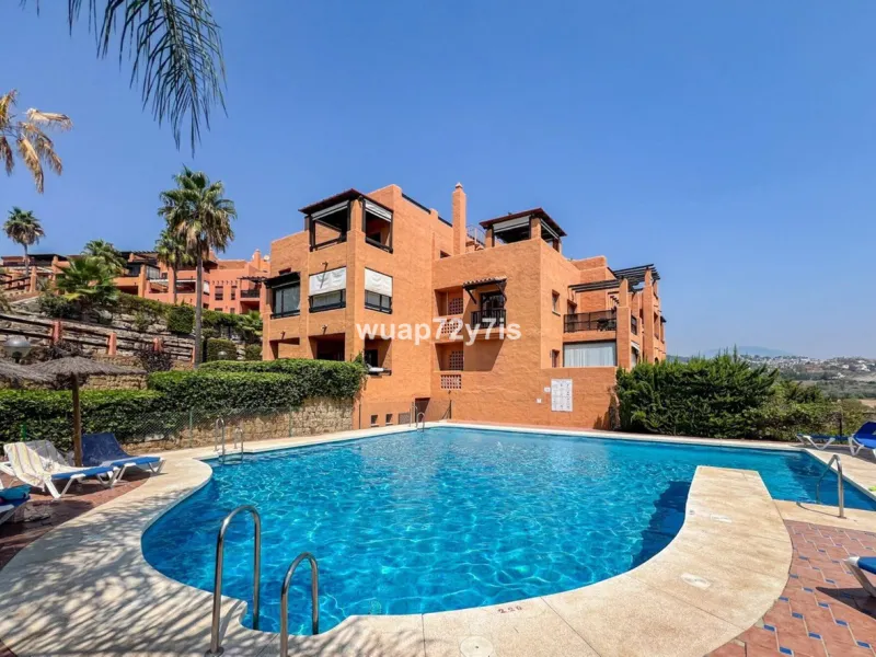 Apartment - Penthouse в продаже в Benahavís, Málaga. В доме 2 спален и 2 ванных комнат. Площадь дома 135 м²