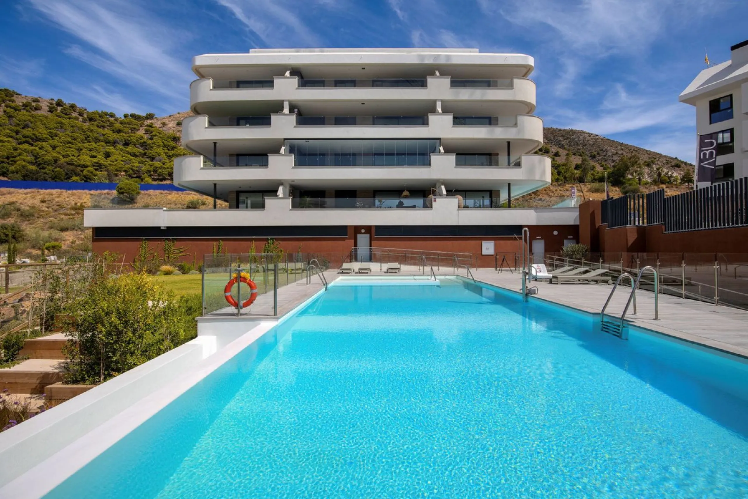 Private residence in Aura Higuerón — space, exclusivity and real quality