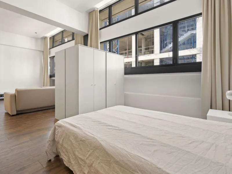 Industrial Loft with Private Rooftop Terrace in Poblenou, Barcelona