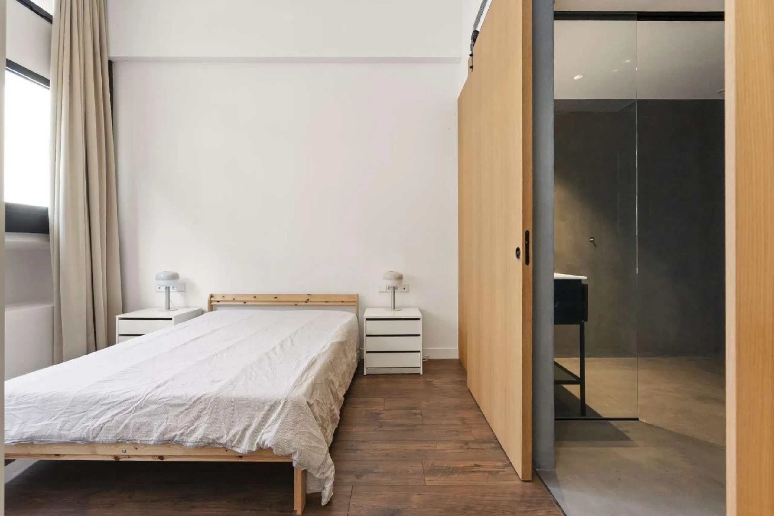 Industrial Loft with Private Rooftop Terrace in Poblenou, Barcelona