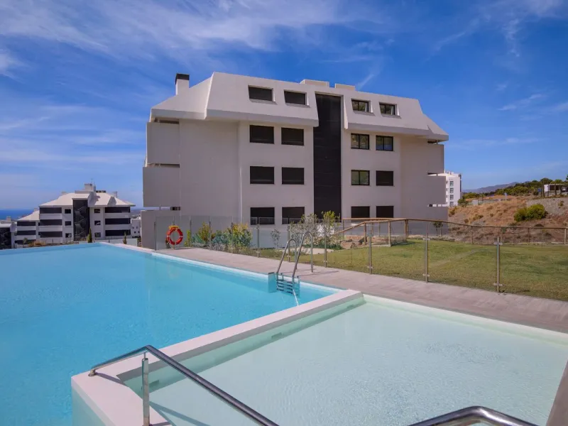 Private residence in Aura Higuerón — space, exclusivity and real quality
