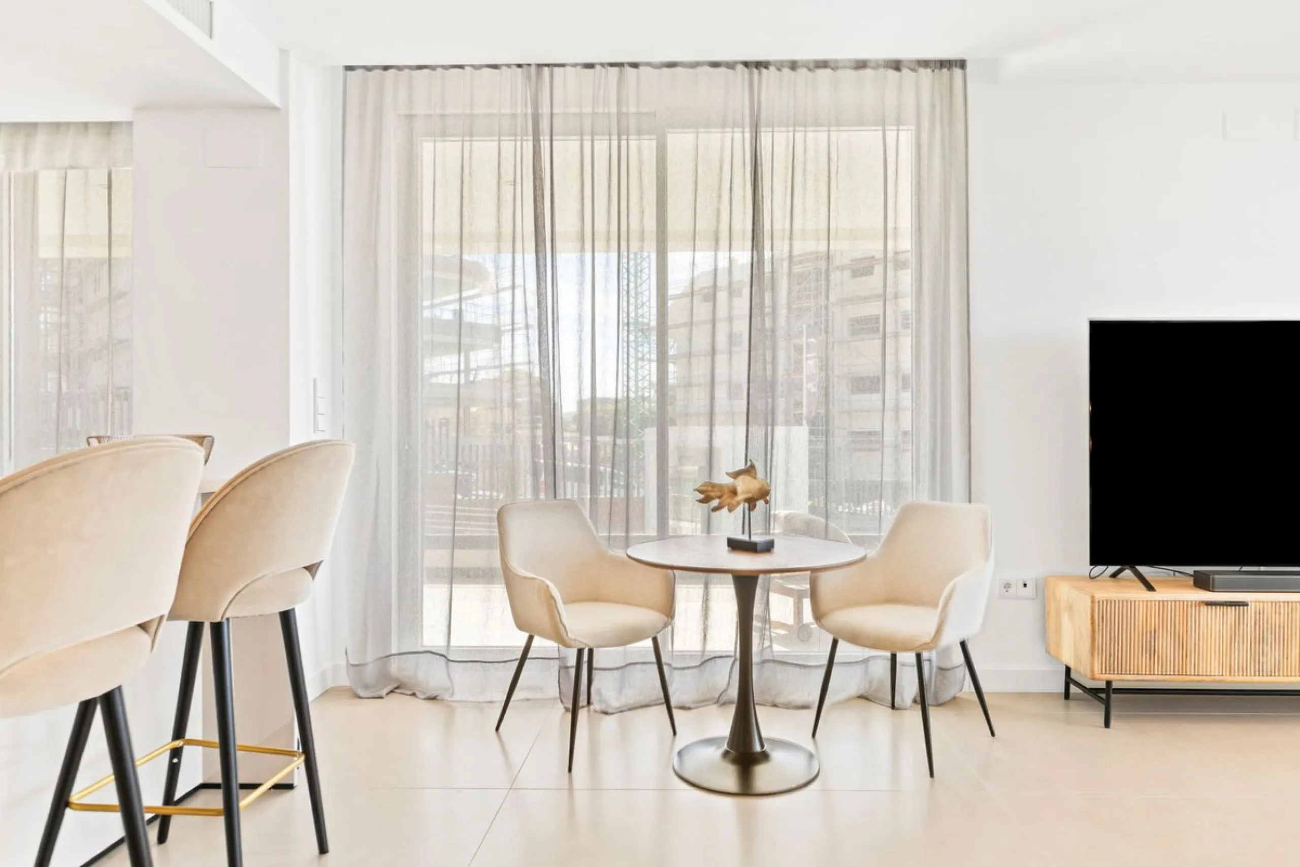 Private residence in Aura Higuerón — space, exclusivity and real quality