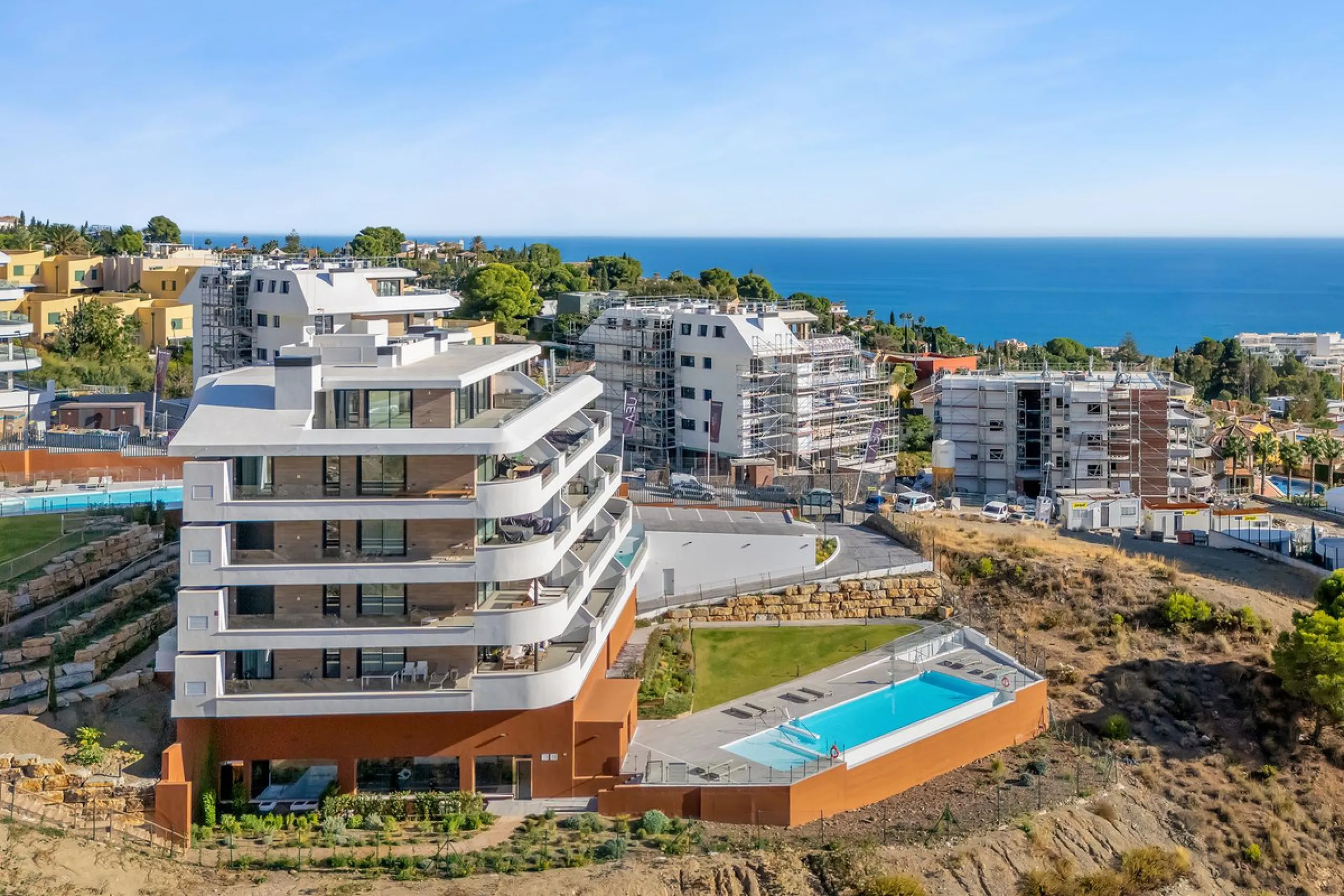 Private residence in Aura Higuerón — space, exclusivity and real quality