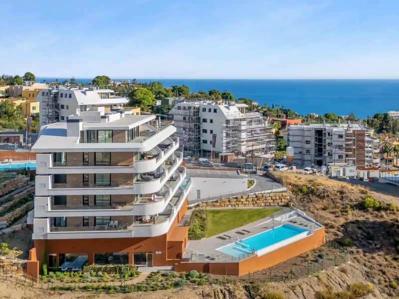 Private residence in Aura Higuerón — space, exclusivity and real quality