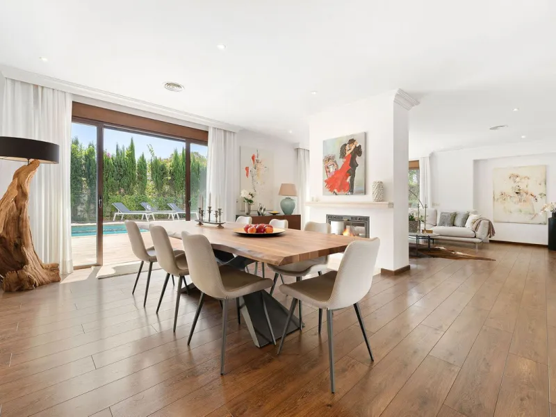 Welcome to this charming beachside villa with private pool in San Pedro!