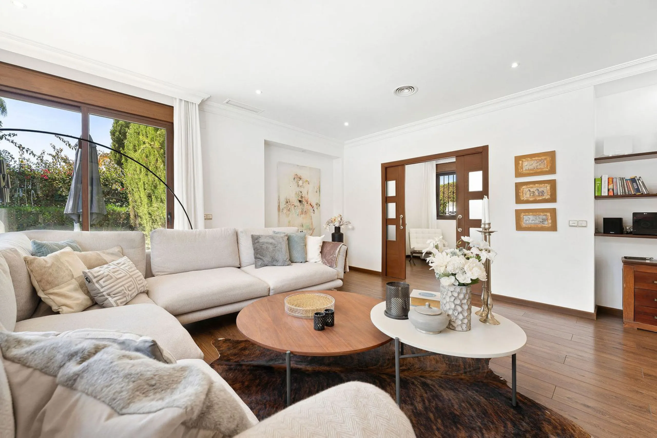 Welcome to this charming beachside villa with private pool in San Pedro!