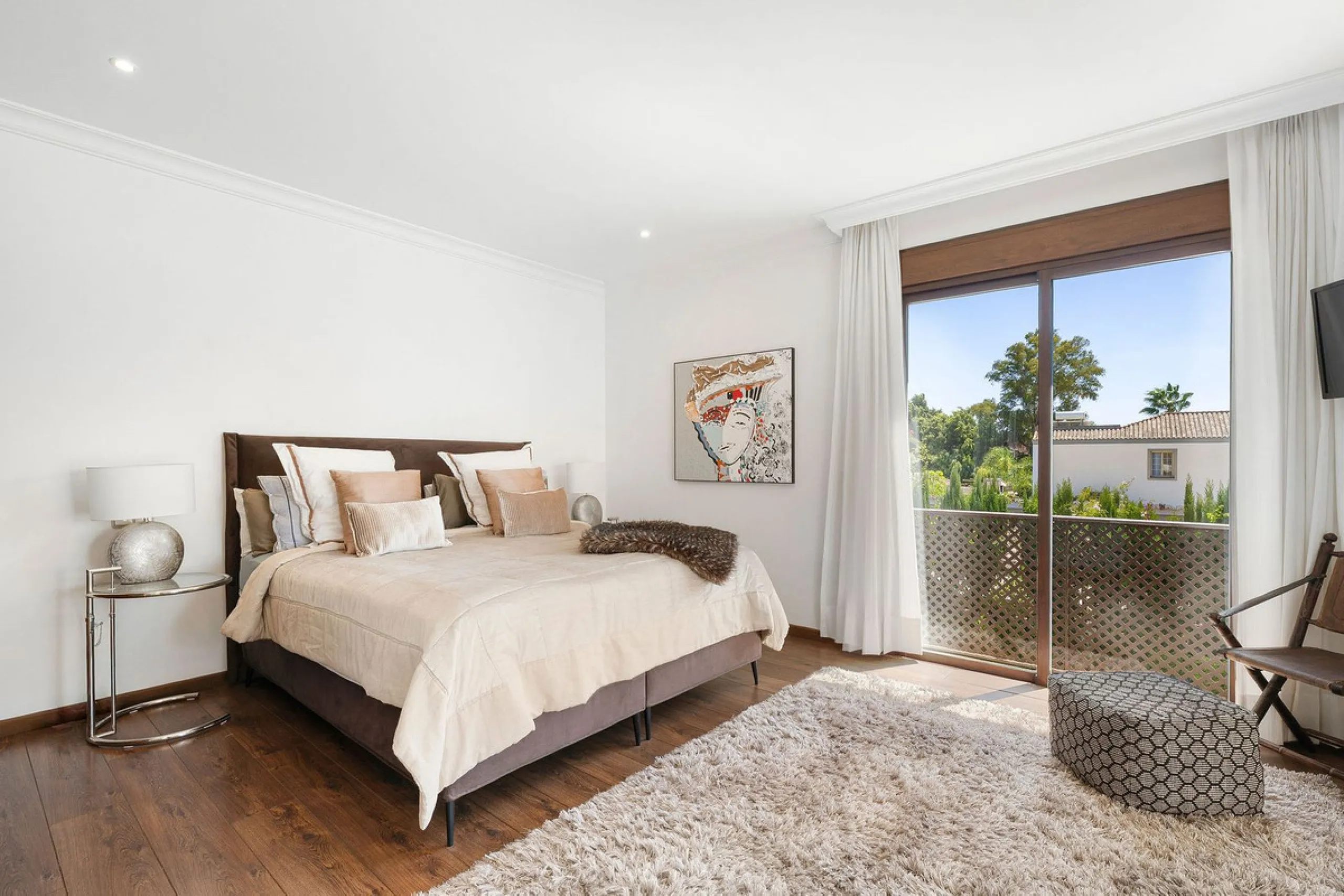 Welcome to this charming beachside villa with private pool in San Pedro!