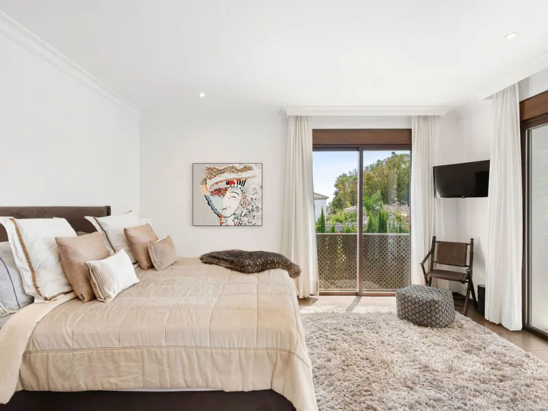 Welcome to this charming beachside villa with private pool in San Pedro!