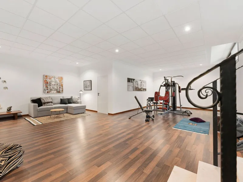 Welcome to this charming beachside villa with private pool in San Pedro!