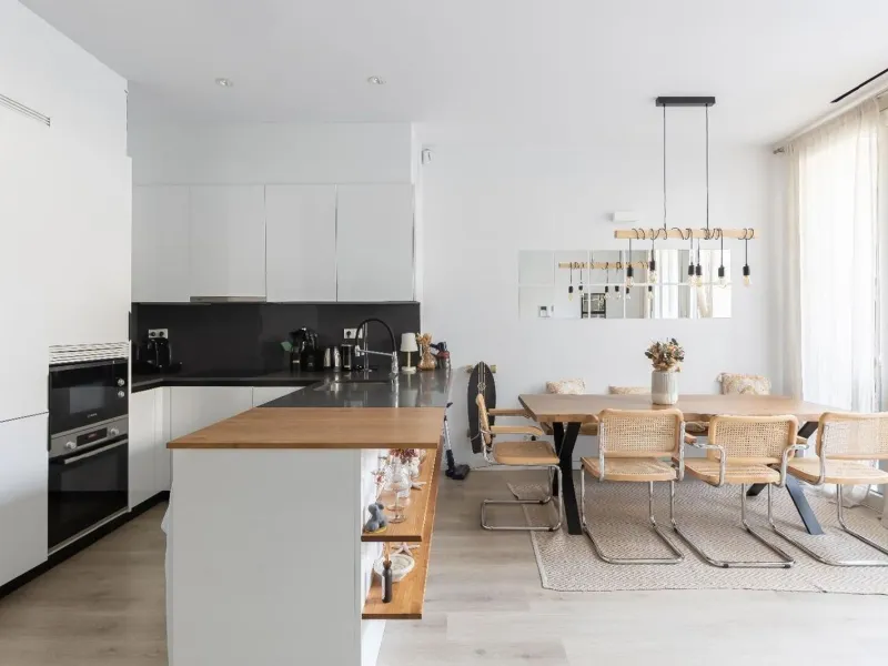 Moderno apartamento de 1 dormitorio con terraza y balcón en Poblenou, Barcelona