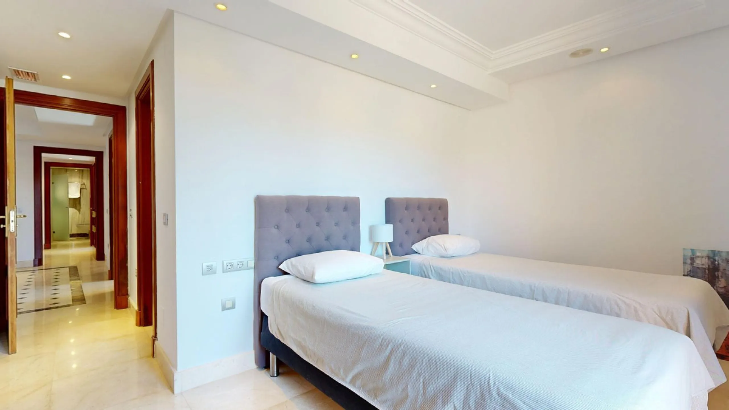 In the heart of Estepona's New Golden Mile, where the Costa del Sol shows off its most sophisticated side, lies a unique opportunity for those looking to live or invest on the seafront. The Mar Azul development, renowned as one of the most coveted in the 