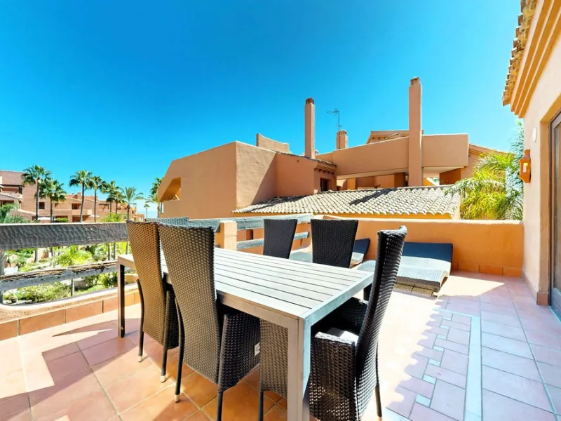 In the heart of Estepona's New Golden Mile, where the Costa del Sol shows off its most sophisticated side, lies a unique opportunity for those looking to live or invest on the seafront. The Mar Azul development, renowned as one of the most coveted in the 