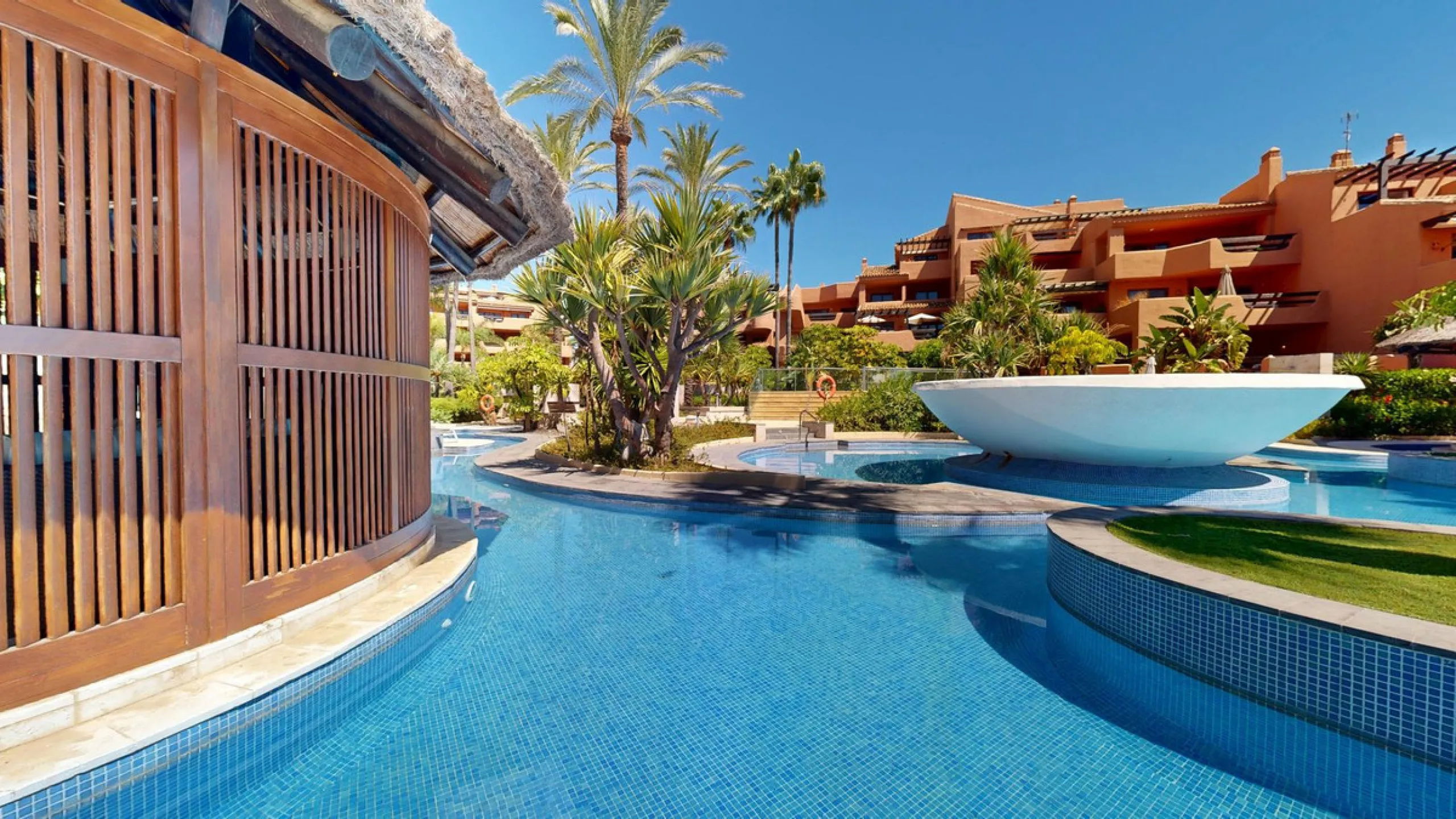 In the heart of Estepona's New Golden Mile, where the Costa del Sol shows off its most sophisticated side, lies a unique opportunity for those looking to live or invest on the seafront. The Mar Azul development, renowned as one of the most coveted in the 