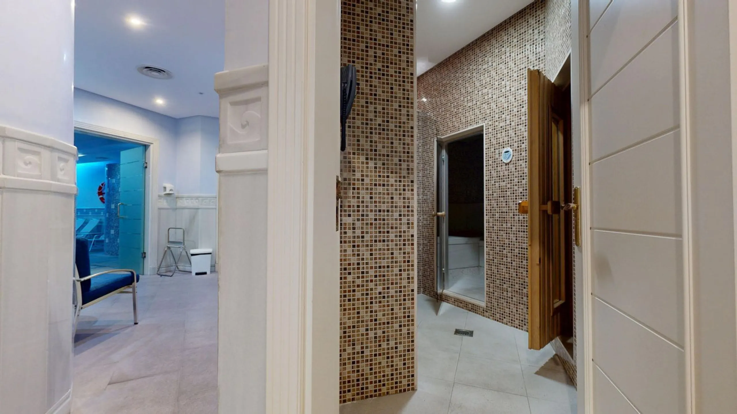 In the heart of Estepona's New Golden Mile, where the Costa del Sol shows off its most sophisticated side, lies a unique opportunity for those looking to live or invest on the seafront. The Mar Azul development, renowned as one of the most coveted in the 