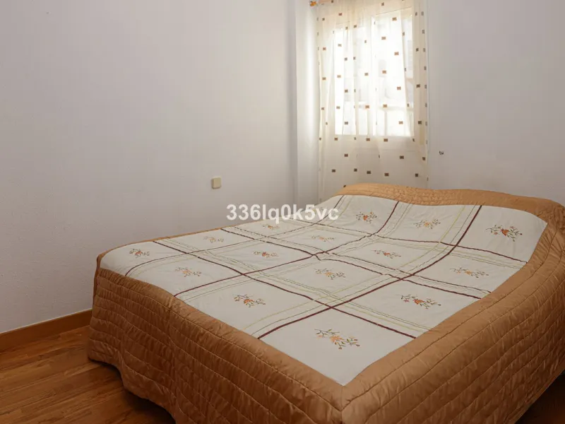 Apartment - Middle Floor Apartment в продаже в Benahavís, Málaga. В доме 2 спален и 2 ванных комнат. Площадь дома 140 м²