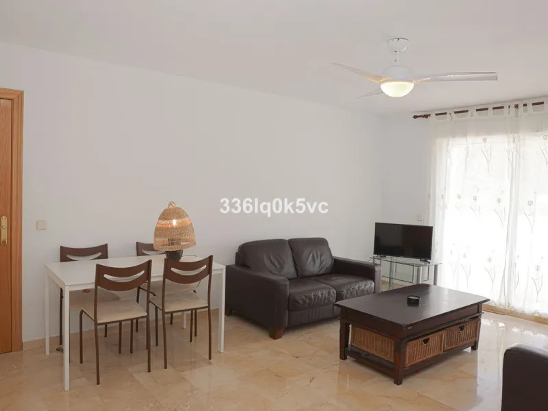 Apartment - Middle Floor Apartment в продаже в Benahavís, Málaga. В доме 2 спален и 2 ванных комнат. Площадь дома 140 м²