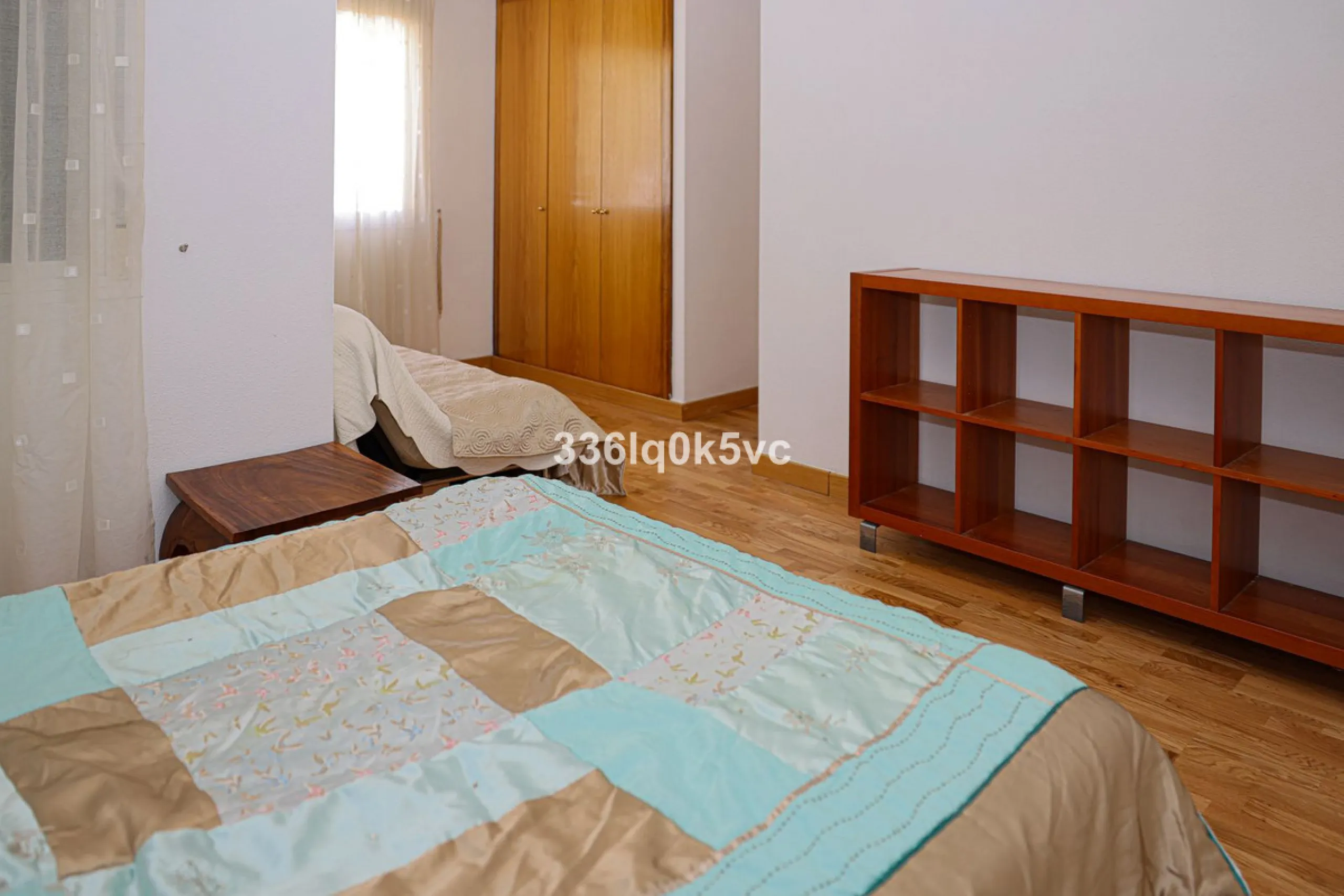 Apartment - Middle Floor Apartment в продаже в Benahavís, Málaga. В доме 2 спален и 2 ванных комнат. Площадь дома 140 м²