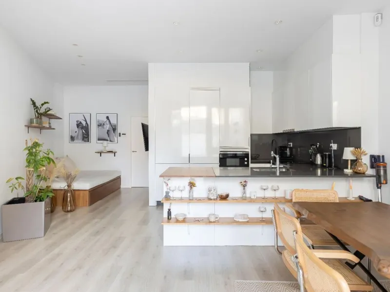 Moderno apartamento de 1 dormitorio con terraza y balcón en Poblenou, Barcelona