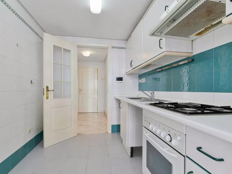 Apartment - Middle Floor Studio в продаже в Marbella, Málaga. В доме 2 спален и 2 ванных комнат. Площадь дома 82 м²