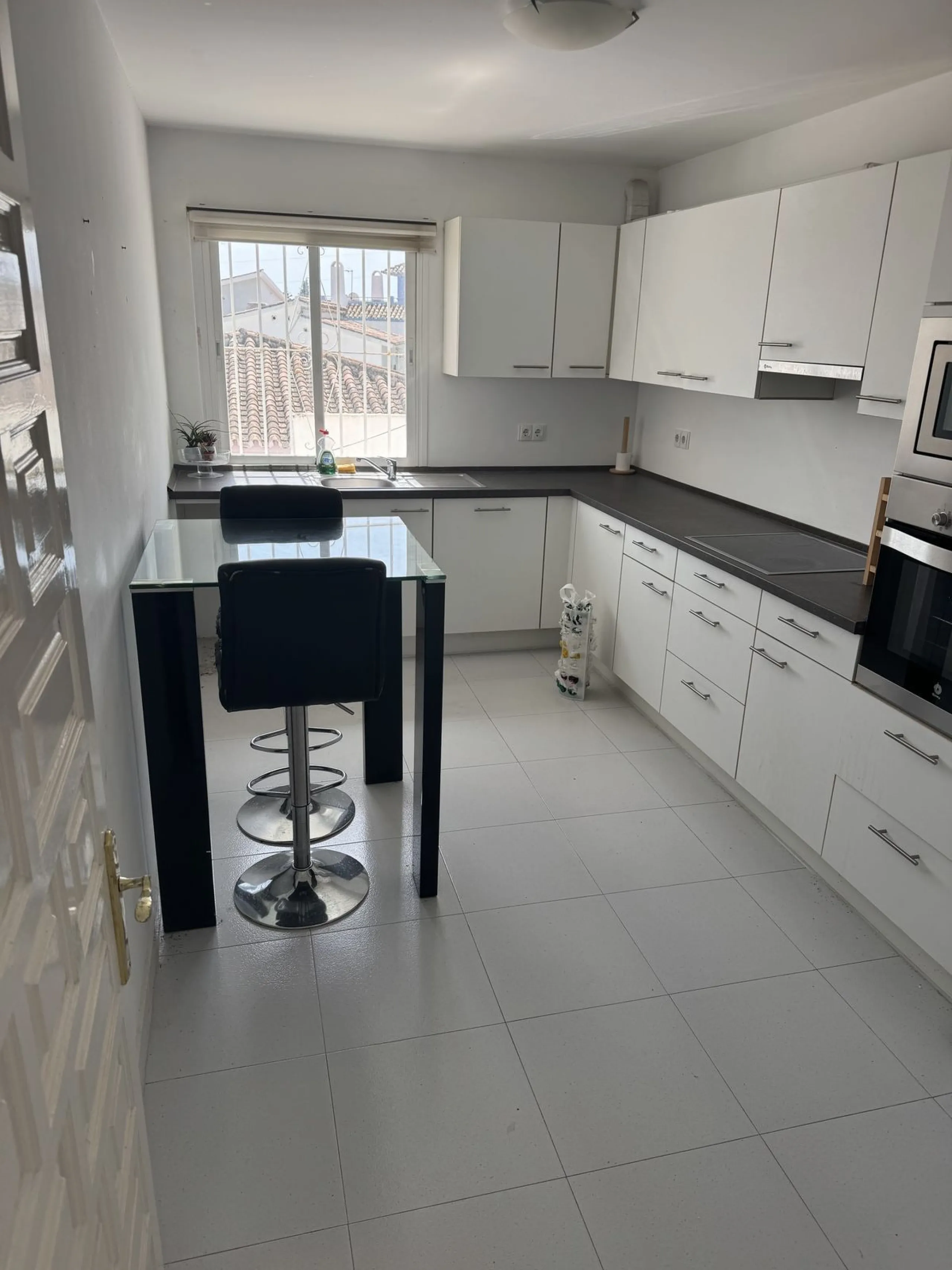 Rare Investment Opportunity – Nueva Andalucía Luxury Villa