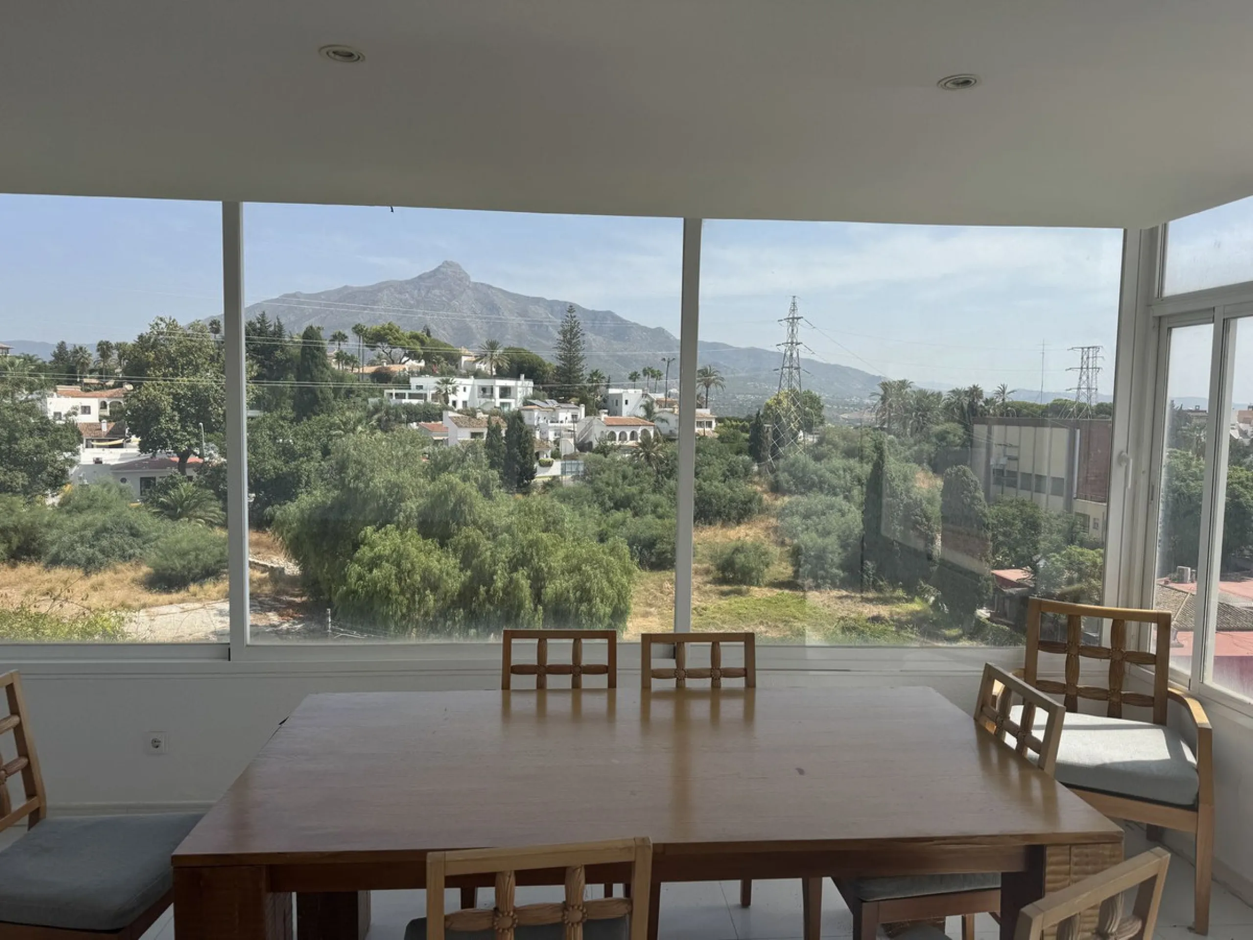 Rare Investment Opportunity – Nueva Andalucía Luxury Villa
