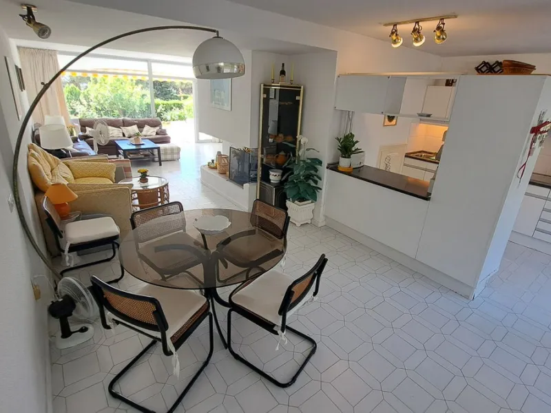 FANTASTIC PROPERTY IN A PRESTIGOUS LOCATION