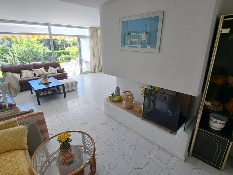 FANTASTIC PROPERTY IN A PRESTIGOUS LOCATION