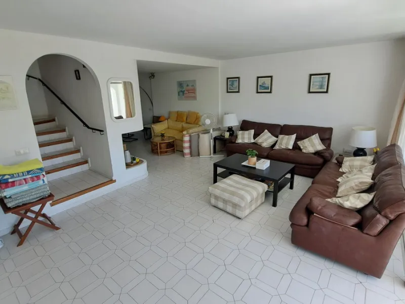 FANTASTIC PROPERTY IN A PRESTIGOUS LOCATION