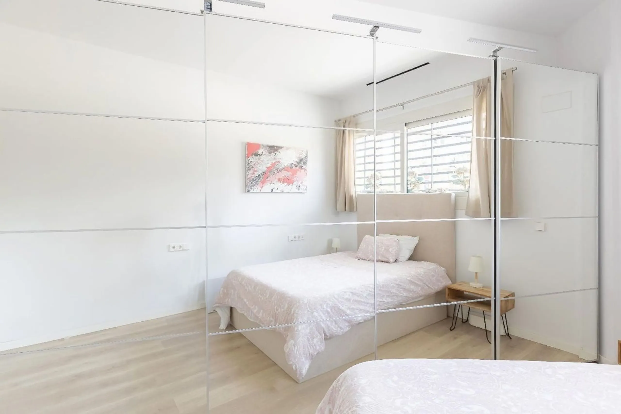 Moderno apartamento de 1 dormitorio con terraza y balcón en Poblenou, Barcelona