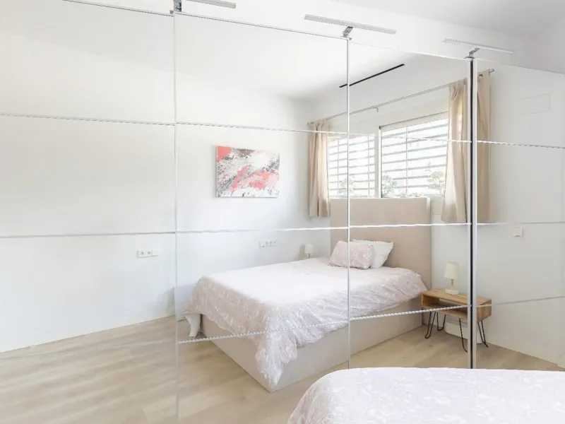 Moderno apartamento de 1 dormitorio con terraza y balcón en Poblenou, Barcelona