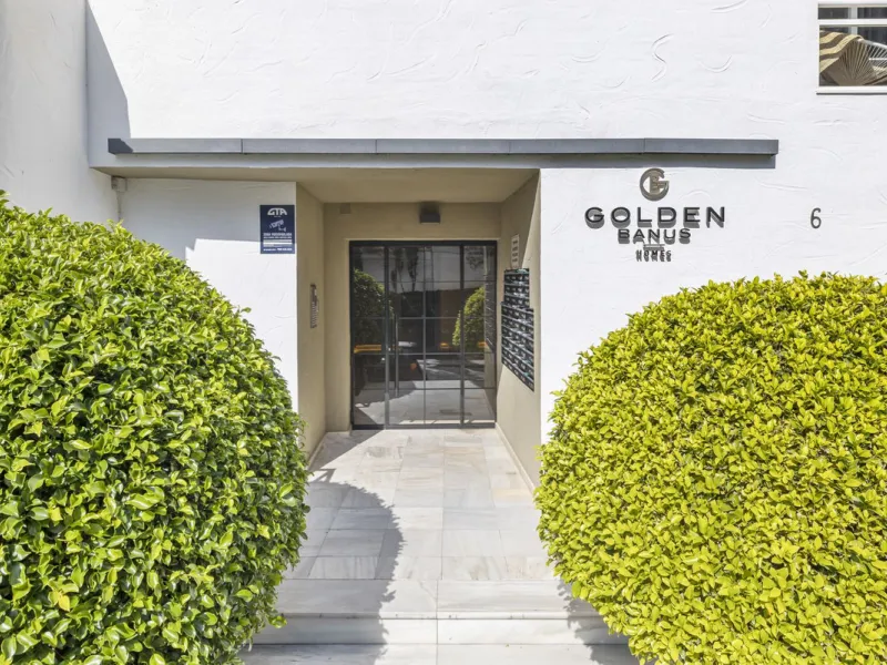 Apartment - Middle Floor Apartment в продаже в Marbella, Málaga. В доме 1 спален и 1 ванных комнат. Площадь дома 58 м²