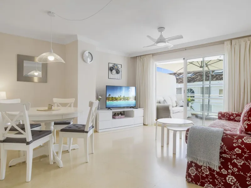 Apartment - Middle Floor Apartment в продаже в Marbella, Málaga. В доме 1 спален и 1 ванных комнат. Площадь дома 58 м²
