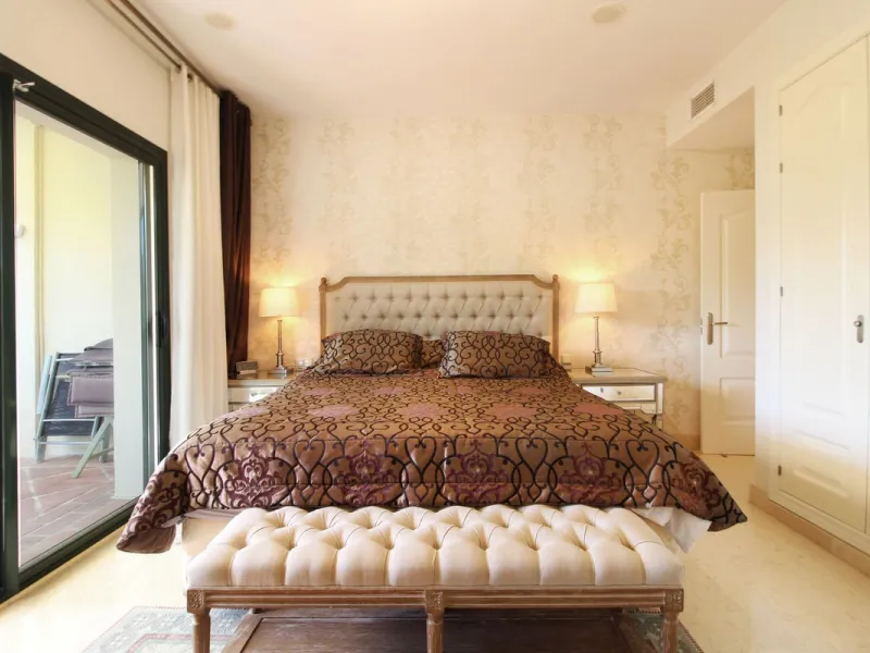 Luxurious Ground-Floor Apartment in Capanes del Golf – Resort Living within El Higueral Golf course close to Marbella, Benahavis & Estepona