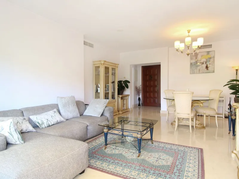 Luxurious Ground-Floor Apartment in Capanes del Golf – Resort Living within El Higueral Golf course close to Marbella, Benahavis & Estepona