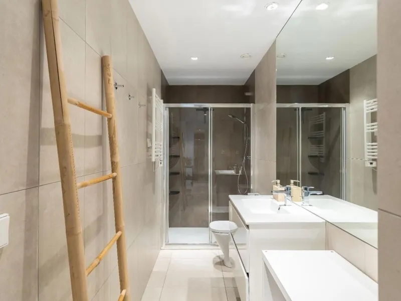Moderno apartamento de 1 dormitorio con terraza y balcón en Poblenou, Barcelona