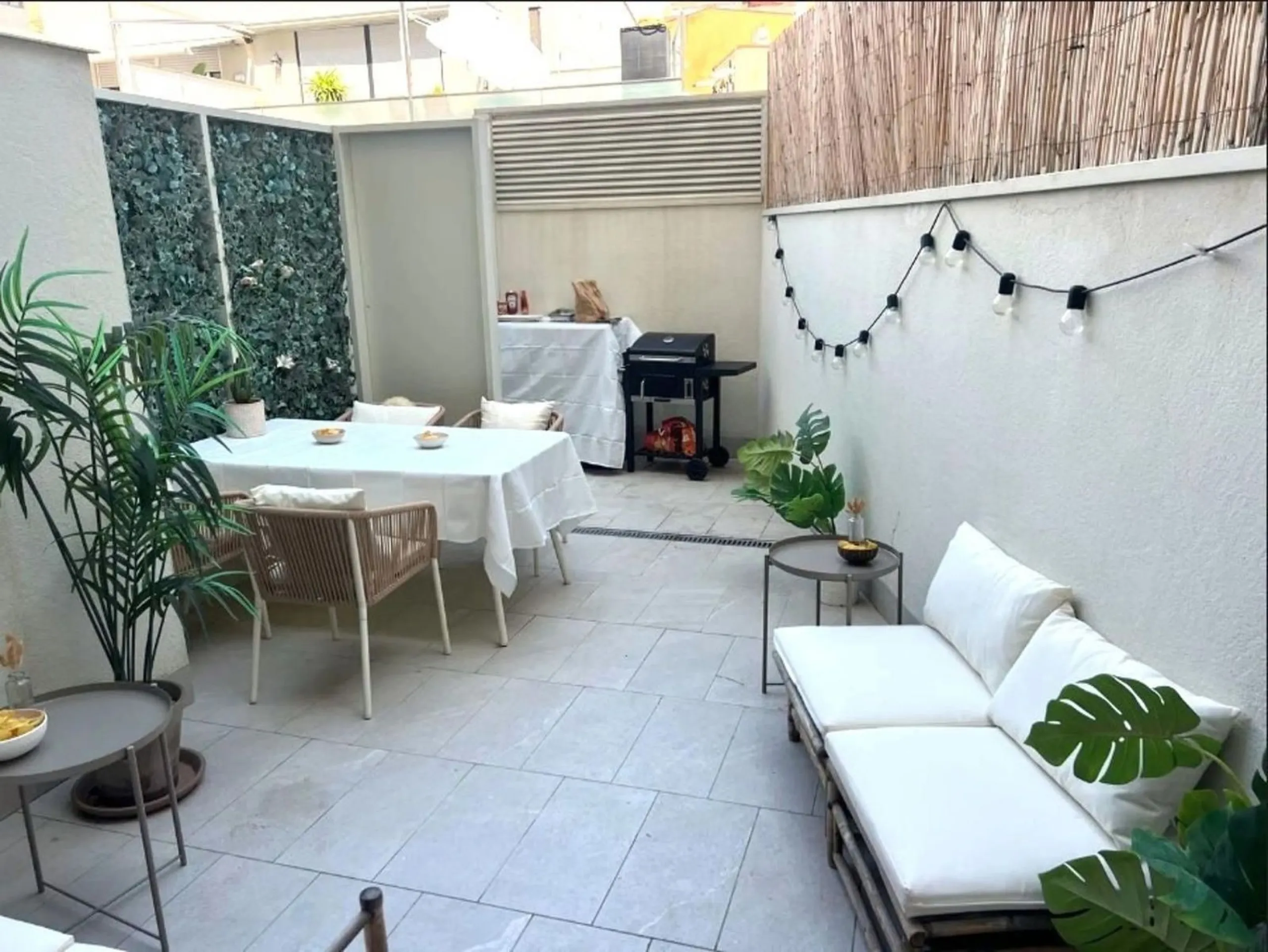 Moderno apartamento de 1 dormitorio con terraza y balcón en Poblenou, Barcelona