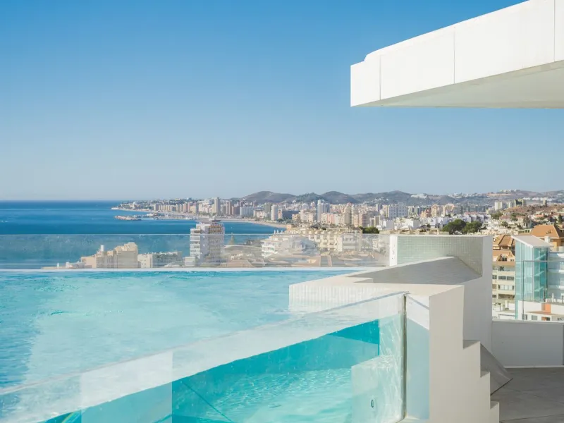 Discover this turnkey ultra-luxury  penthouse in Reserva del Higuerón.