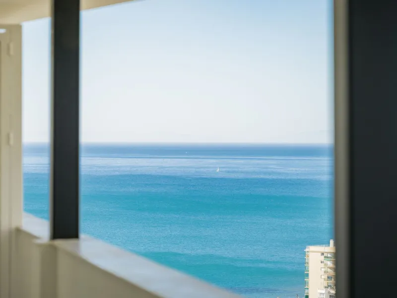 Discover this turnkey ultra-luxury  penthouse in Reserva del Higuerón.