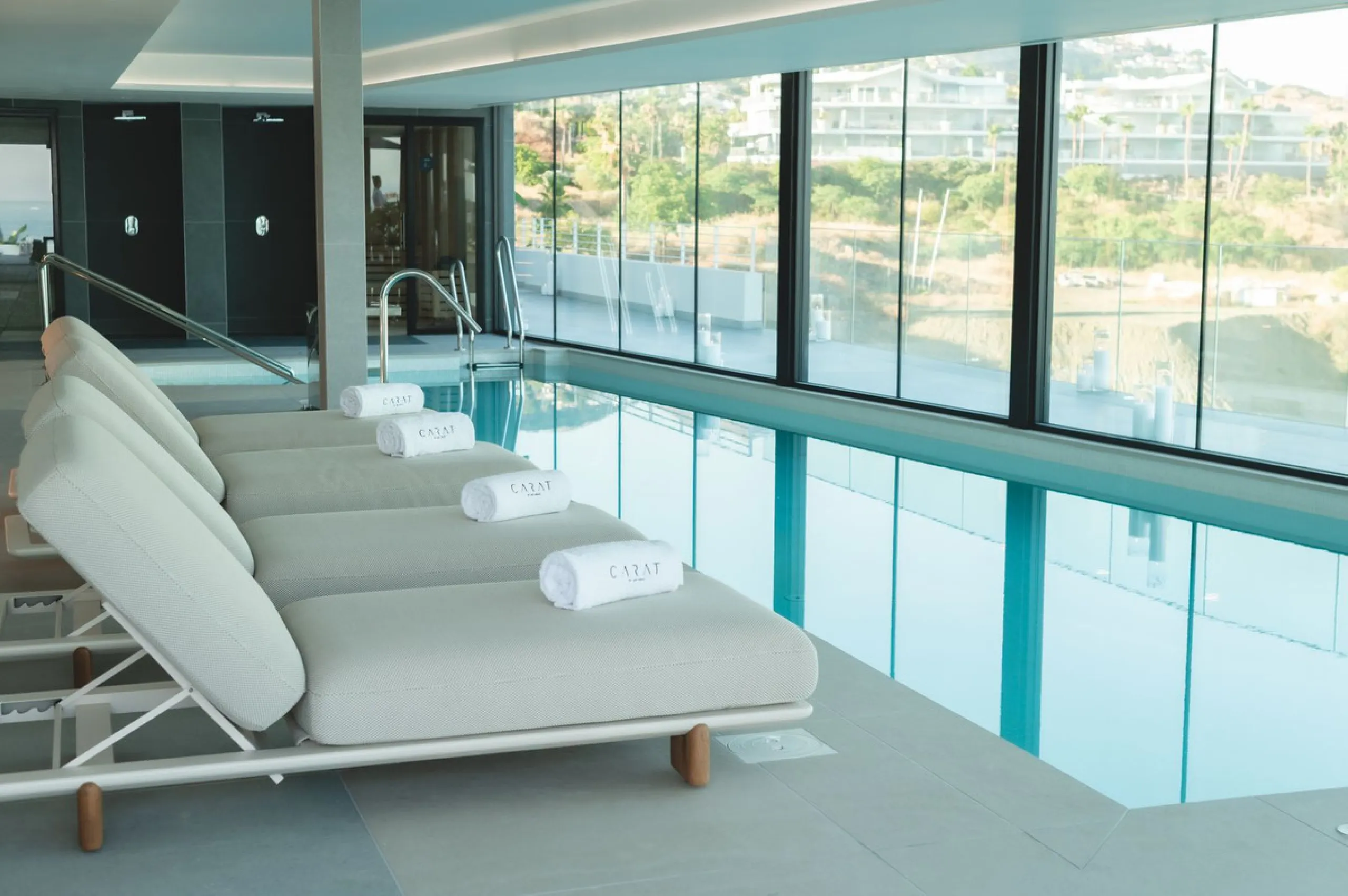 Discover this turnkey ultra-luxury  penthouse in Reserva del Higuerón.