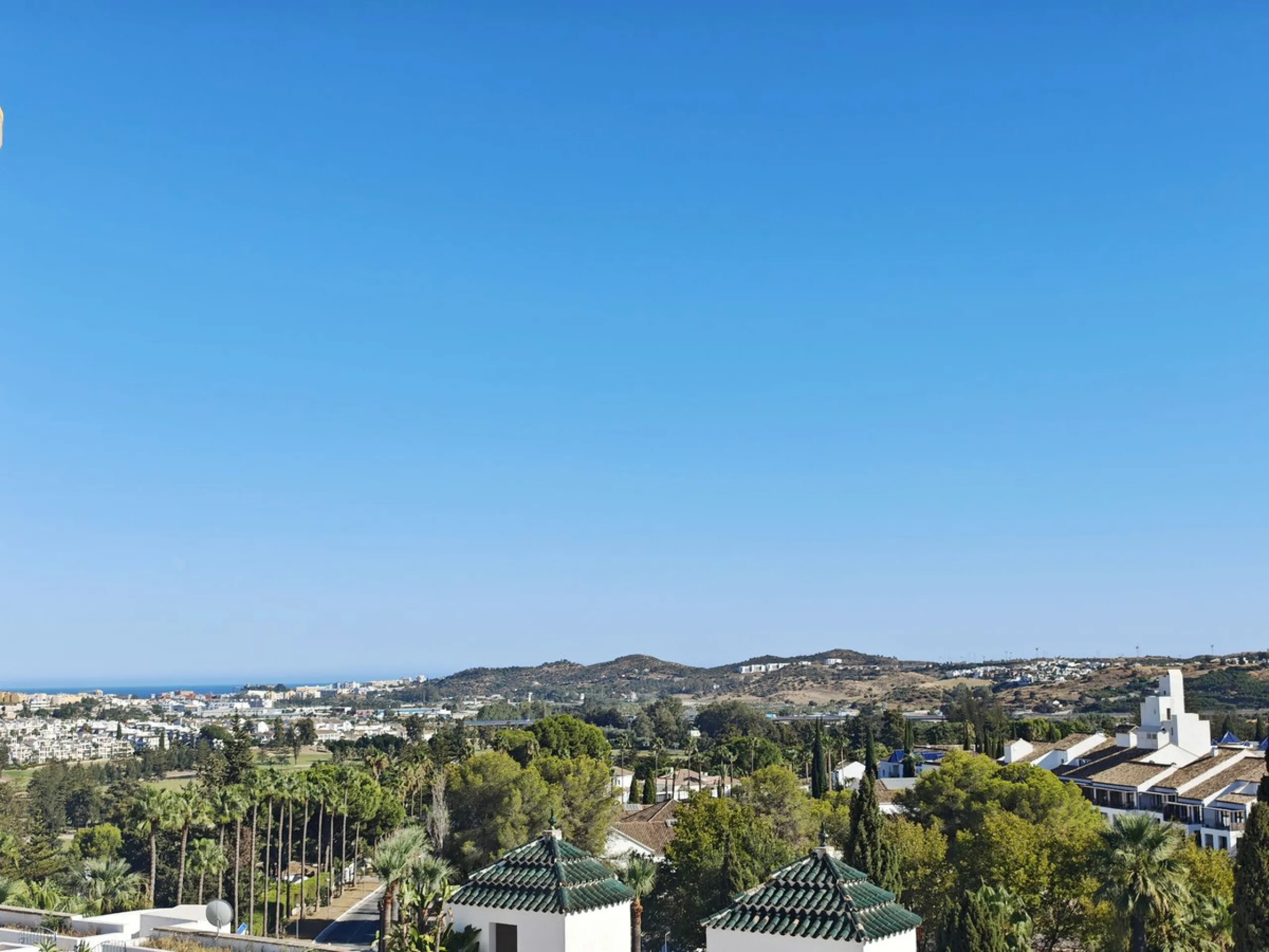 Magnificent apartment with stunning views in Mijas Golf.
