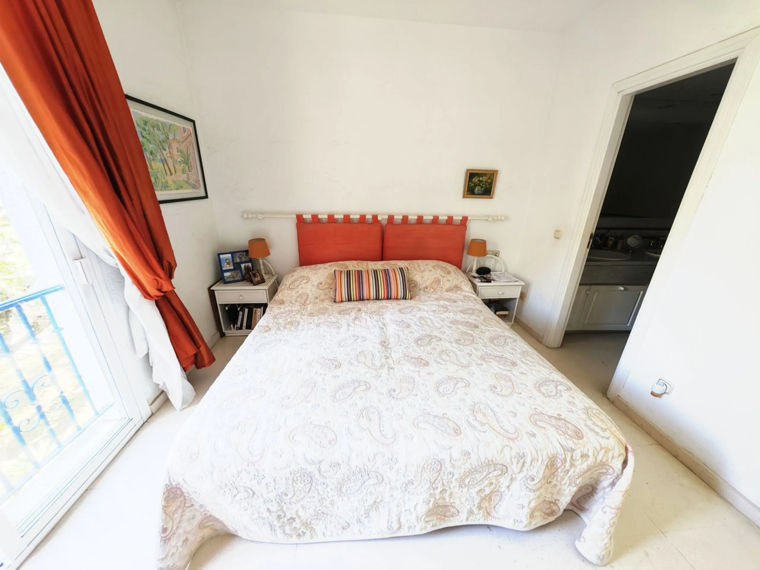 Magnificent apartment with stunning views in Mijas Golf.