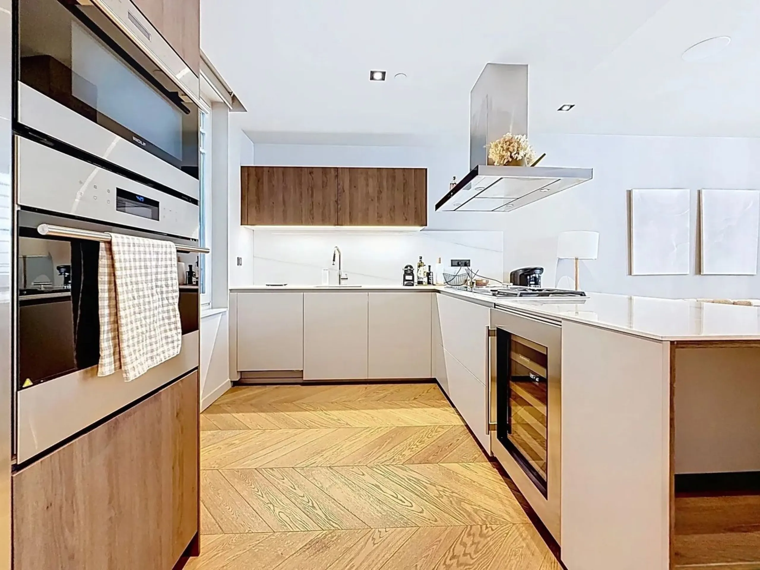 Exclusive Luxury 1-Bedroom Apartment in the Heart of Barcelona